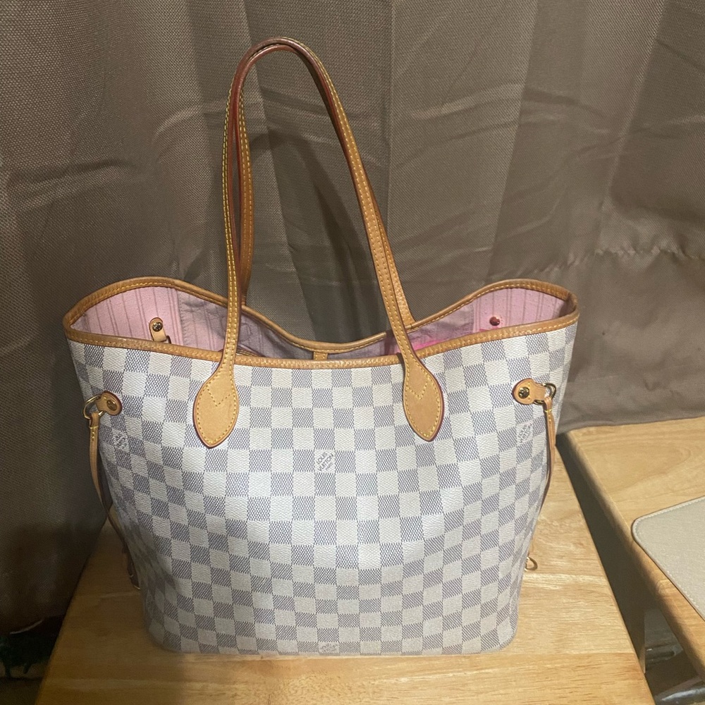 Louis Vuitton Azur damier neverfull MM tote bag